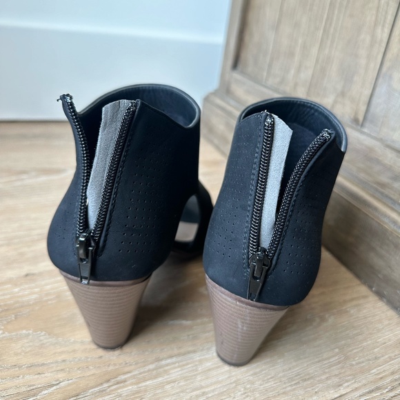 Black Heel Booties - Picture 4 of 6